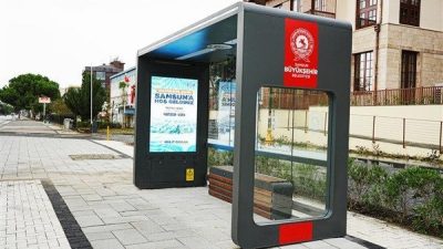 İlk etapta 5 noktada yeni nesil durakların kurulumu ger&ccedil;ekleştirildi. Toplamda