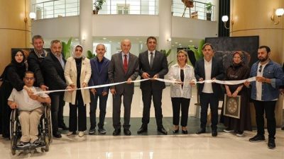 D&uuml;zce Belediyesi b&uuml;nyesinde hizmet vermeye devam eden BELMEK kursları Resim