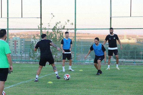 Hatay temsilcisi İskenderunspor ile karşılaşacak olan Şanlıurfaspor, hazırlıklarını yoğun tempoyla
