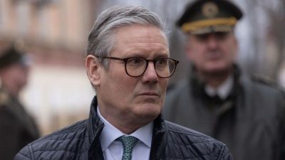 İngiltere Başbakanı Starmer, insanların barış&ccedil;ıl protesto hakkının bulunduğunu, bunun &uuml;lkenin