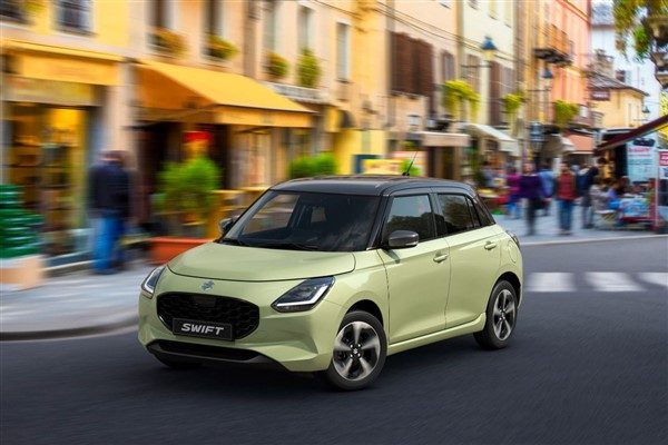 Kompakt B-Hatchback segmentinde yer alan ve bir&ccedil;ok &uuml;lkede &ldquo;Yılın Otomobili&rdquo;