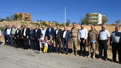 Batman Valisi Ekrem Canalp, ikinci tur k&ouml;y ziyaretleri kapsamında Kozluk