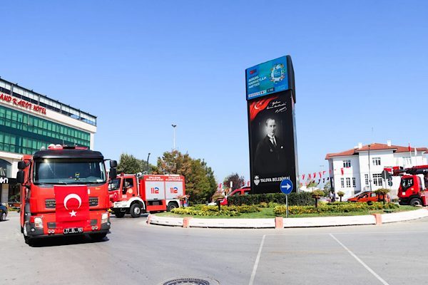 Yalova Belediyesi İtfaiye M&uuml;d&uuml;rl&uuml;ğ&uuml; tarafından , İtfaiyecilik Haftası etkinlikleri kapsamında