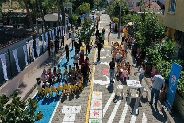 Yalova Belediyesi tarafından, Marmara Belediyeler Birliği Yerel Y&ouml;netimler Akademisi&rsquo;nin &ldquo;Sokaklar