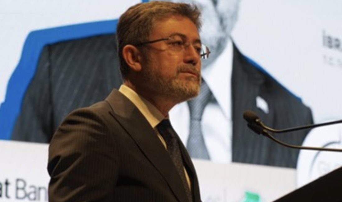 Tarım ve Orman Bakanı Yumaklı, T&uuml;rkiye Y&uuml;zyılı vizyonu kapsamında tarımda