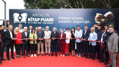 Antalya B&uuml;y&uuml;kşehir Belediyesi'nin ev sahipliğinde bu yıl 3-12 Ekim tarihleri