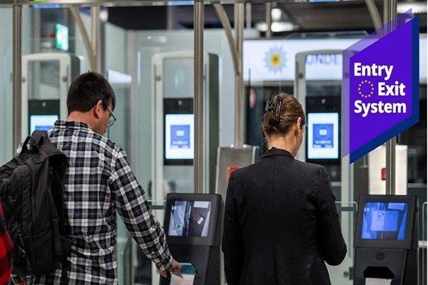 Sistem artık t&uuml;m AB dışından ziyaret&ccedil;ilerin Avrupa'nın pasaportsuz b&ouml;lgesine girerken