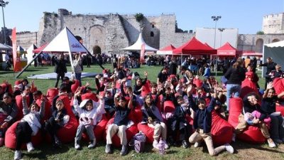 2025 yılının T&uuml;rkiye Cumhuriyeti Cumhurbaşkanlığı tarafından &ldquo;Aile Yılı&rdquo; ilan edilmesi