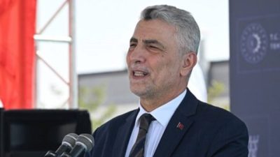 Ticaret Bakanı &Ouml;mer Bolat, Cumhurbaşkanı Recep Tayyip Erdoğan ve&nbsp;Katar Emiri