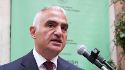 K&uuml;lt&uuml;r ve Turizm Bakanı Ersoy, Malatya&rsquo;da, &uuml;lkenin en b&uuml;y&uuml;k ve