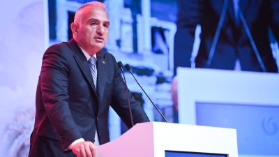 Arşiv &ccedil;alışmaları kapsamında yapılan incelemelerde, uzun yıllardır kayıp olduğu d&uuml;ş&uuml;n&uuml;len