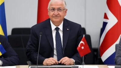 Milli Savunma Bakanı G&uuml;ler, resmi davetlisi olarak Ankara&rsquo;ya gelen Senegal