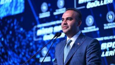 Sanayi ve Teknoloji Bakanı Kacır, KOBİ&rsquo;leri g&uuml;&ccedil;lendirmeye devam ettiklerini belirterek,