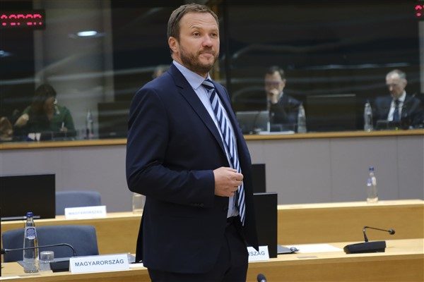 Estonya Dışişleri Bakanı Margus Tsahkna, B&uuml;y&uuml;kel&ccedil;i Zdenek Beranek ile g&ouml;r&uuml;şme