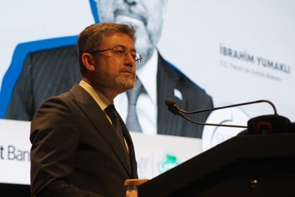 Tarım ve Orman Bakanı İbrahim Yumaklı,&nbsp;Uluslararası Sıfır Atık Forumu kapsamında,