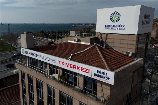 Kadın Hastalıkları ve Doğum Polikliniğinde verilen hizmet kapsamında, rahim ağzı