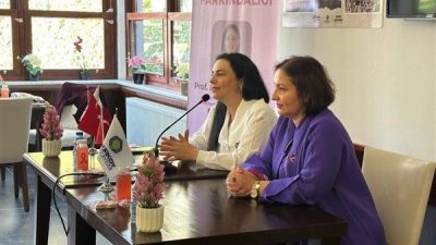 Bakırk&ouml;y Belediyesi, ekim ayının &ldquo;Meme Kanseri Farkındalık Ayı&rdquo; kapsamında toplumda