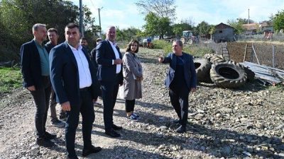 Karacabey Belediye Başkanı Fatih Karabatı&nbsp;ayrıca, il&ccedil;e merkezinde yer alan Hamidiye