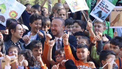 Uşak Belediyesi tarafından, 4 Ekim D&uuml;nya Hayvanları Koruma G&uuml;n&uuml; kapsamında