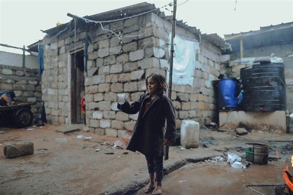 WFP&rsquo;den yapılan a&ccedil;ıklamaya g&ouml;re, 137 yardım tırı gıda ve beslenme