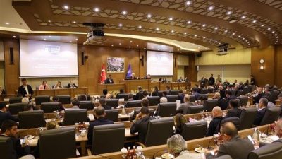 Ger&ccedil;ekleşen oturumda maddelerin tartışılmasında &ouml;nce konuşan Bursa Su ve Kanalizasyon