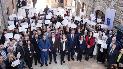 İzmir B&uuml;y&uuml;kşehir Belediyesi tarafından, kentte istihdamı artırmak ve dezavantajlı gruplara