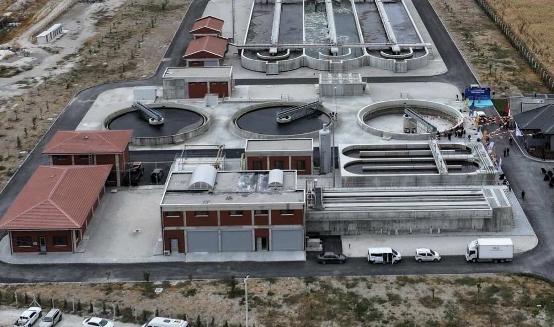 Konya B&uuml;y&uuml;kşehir Belediye Başkanı Uğur İbrahim Altay, &Ccedil;umra&rsquo;ya kazandırılan İleri