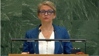 İngiltere Dışişleri Bakanı Yvette Cooper, ABD Başkanı Donald Trump&rsquo;ın barış