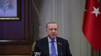 Cumhurbaşkanı Erdoğan, &uuml;lkenin en k&ouml;kl&uuml; kurumlarından olan muhtarlık g&ouml;revini layığıyla
