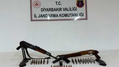 Yakalanan şahsın &uuml;zerinde ve bağ evinde yapılan aramalarda bir ruhsatsız