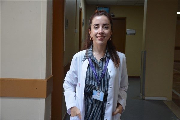 Dr. K&uuml;bra Aktan, halk arasında &ldquo;Vertigo&rdquo;nun bir hastalık olarak bilindiğini