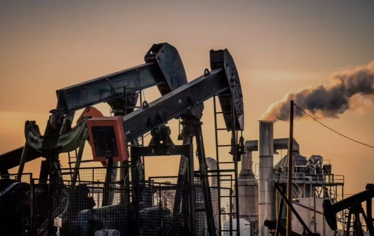 Brent ham petrol vadeli işlemleri bu sabah y&uuml;zde 0,31 d&uuml;ş&uuml;şle