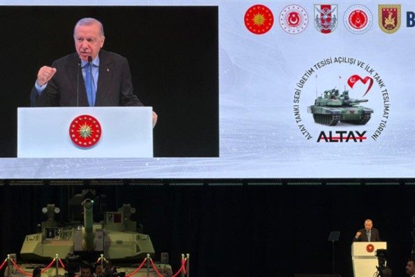 Cumhurbaşkanı Erdoğan&rsquo;ın konuşmasından bazı satır başları ş&ouml;yle: &ldquo;Bug&uuml;n Zırhlı Ara&ccedil;lar