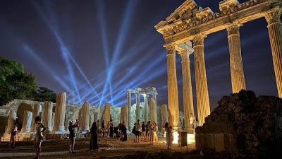 K&uuml;lt&uuml;r ve Turizm Bakanı Ersoy, gece m&uuml;zeciliğinin bu yıl da