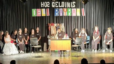 İzmir B&uuml;y&uuml;kşehir Belediyesi Kadın ve Aile Hizmetleri Dairesi Başkanlığı b&uuml;nyesindeki