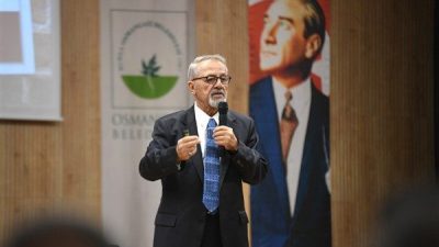 Yer bilimci Prof. Dr. Naci G&ouml;r&uuml;r, Adana'nın Feke il&ccedil;esinde 4