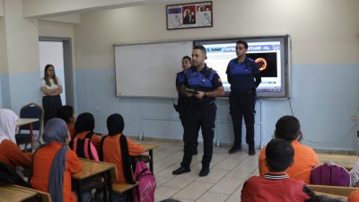 Haliliye Belediyesi Zabıta M&uuml;d&uuml;rl&uuml;ğ&uuml; ekipleri , Hacı Ey&uuml;p Ko&ccedil; Ortaokulu&rsquo;nda