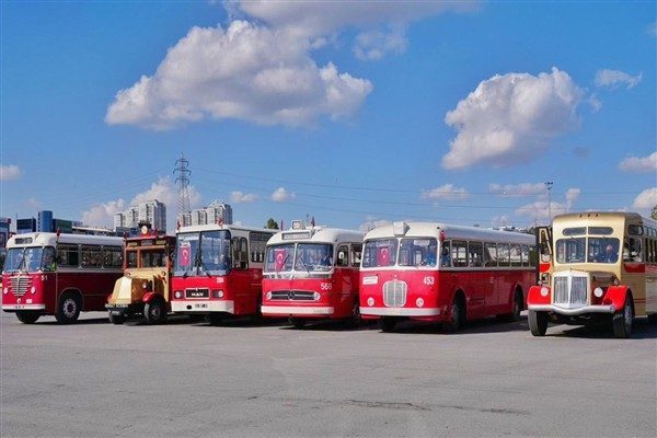 2026 yılında 155.yaşına girecek olan İETT; filo b&uuml;y&uuml;kl&uuml;ğ&uuml; ile T&uuml;rkiye'nin