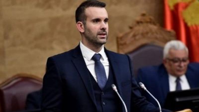 Spajic, sosyal medya hesabından yaptığı a&ccedil;ıklamada, &ldquo;2026&rsquo;dan itibaren Karadağ vatandaşları