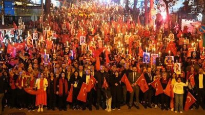 Kartal Belediyesi&rsquo;nin &ouml;nc&uuml;l&uuml;ğ&uuml;nde d&uuml;zenlenen etkinlikler, fener alayından konserlere, &ccedil;ocuk at&ouml;lyelerindeki