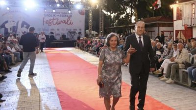 Kepez Belediyesi&rsquo;nin d&uuml;zenlediği Uluslararası Yaşlılıkta Sağlık ve Esenlik Festivali, &ldquo;Zamana