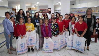 Konak Belediyesi, D&uuml;nya Kız &Ccedil;ocukları G&uuml;n&uuml;&rsquo;nde, Konaklı kız &ccedil;ocuklarına y&ouml;nelik