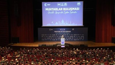 Sel&ccedil;uklu Kongre Merkezi&rsquo;nde d&uuml;zenlenen toplantıda ilk olarak en fazla yangına