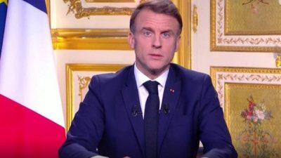 Fransa Cumhurbaşkanı Macron, Louvre M&uuml;zesi&rsquo;nde yaşanan hırsızlık olayının yalnızca bir