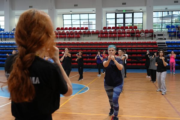 Maltepe Belediyesi tarafından, kadınlara y&ouml;nelik şiddetle m&uuml;cadele kapsamında Kadın &Ouml;z