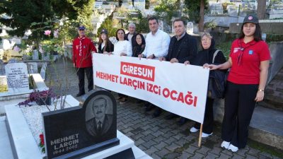 31 Ekim 2002&rsquo;de yakalandığı amansız hastalık sonucu hayatını kaybetmişti. Belediyeden