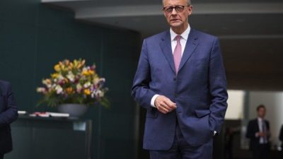 Merz, &ldquo;Cumhurbaşkanı Erdoğan&rsquo;a, Orta Doğu barış s&uuml;recindeki &ouml;nemli rol&uuml; i&ccedil;in