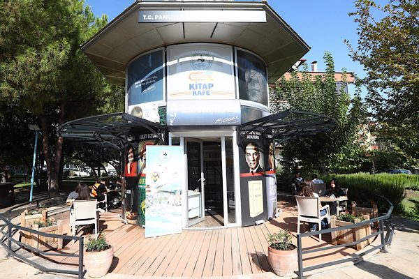 Pamukkale Belediyesi tarafından, gen&ccedil;lerin kitap okuma alışkanlıklarını geliştirme ve sosyalleşmelerine