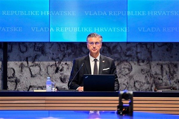 Hırvatistan Başbakanı Andrej Plenkovic,&nbsp;Kopenhag'da d&uuml;zenlenen AB Komisyonun gayrıresmi bir toplantısına
