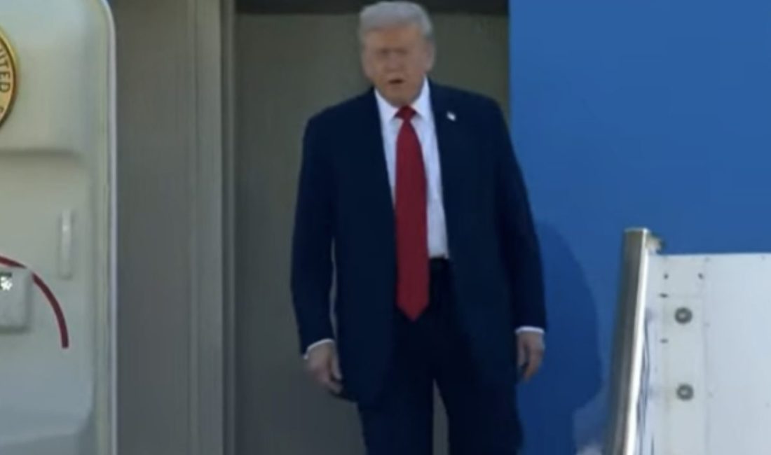 Trump, bu a&ccedil;ıklamayı Beyaz Saray'da Arjantin Cumhurbaşkanı Javier Milei ile